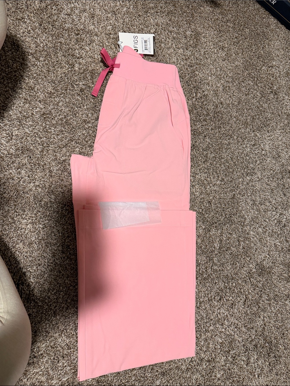FIGS Isabel Wide Leg Pant (Fight Club Pink) - Picture 7 of 10